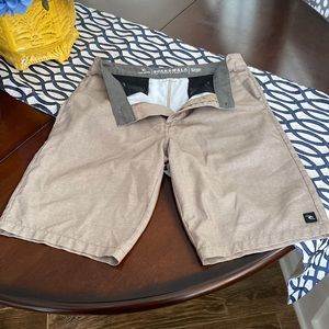 Mens size 29 Rip Curl shorts.